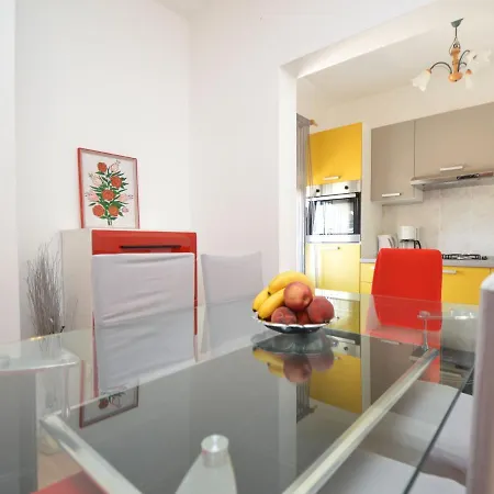 Apartamento Amadea-1 By Interhome *